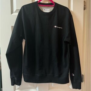 Champion women’s crew neck in size medium